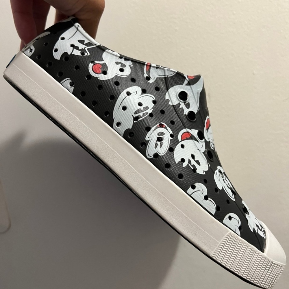 Native women’s shoe